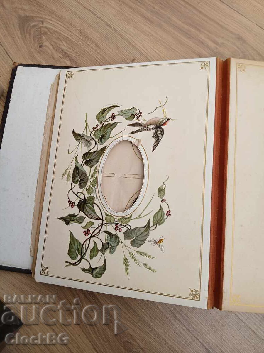 late 19th – early 20th century Victorian / Edwardian album с цена € 99.00 | 193.63 лв.