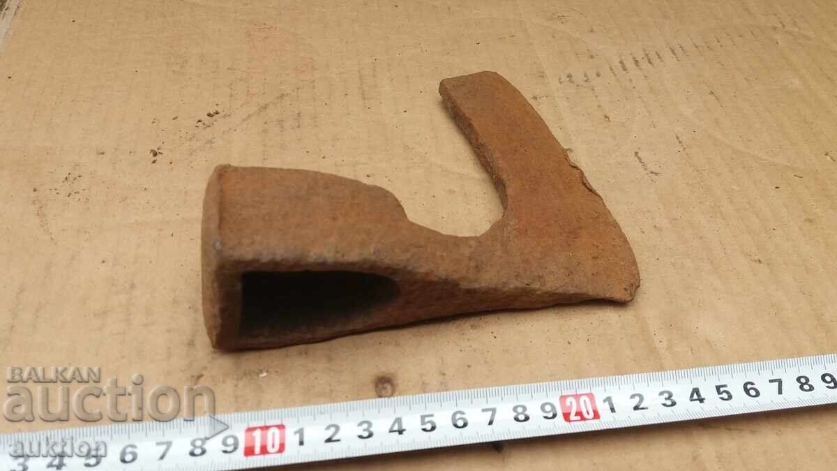 SOCIAL MASSIVE AXE, TOOL