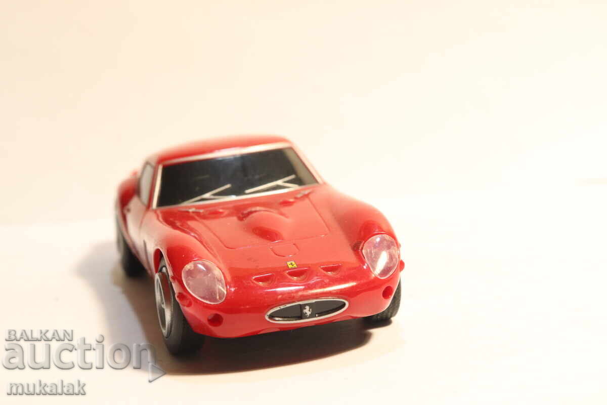 Доставка на 1:38  SHELL V POWER  FERRARI   КОЛИЧКА  МОДЕЛ