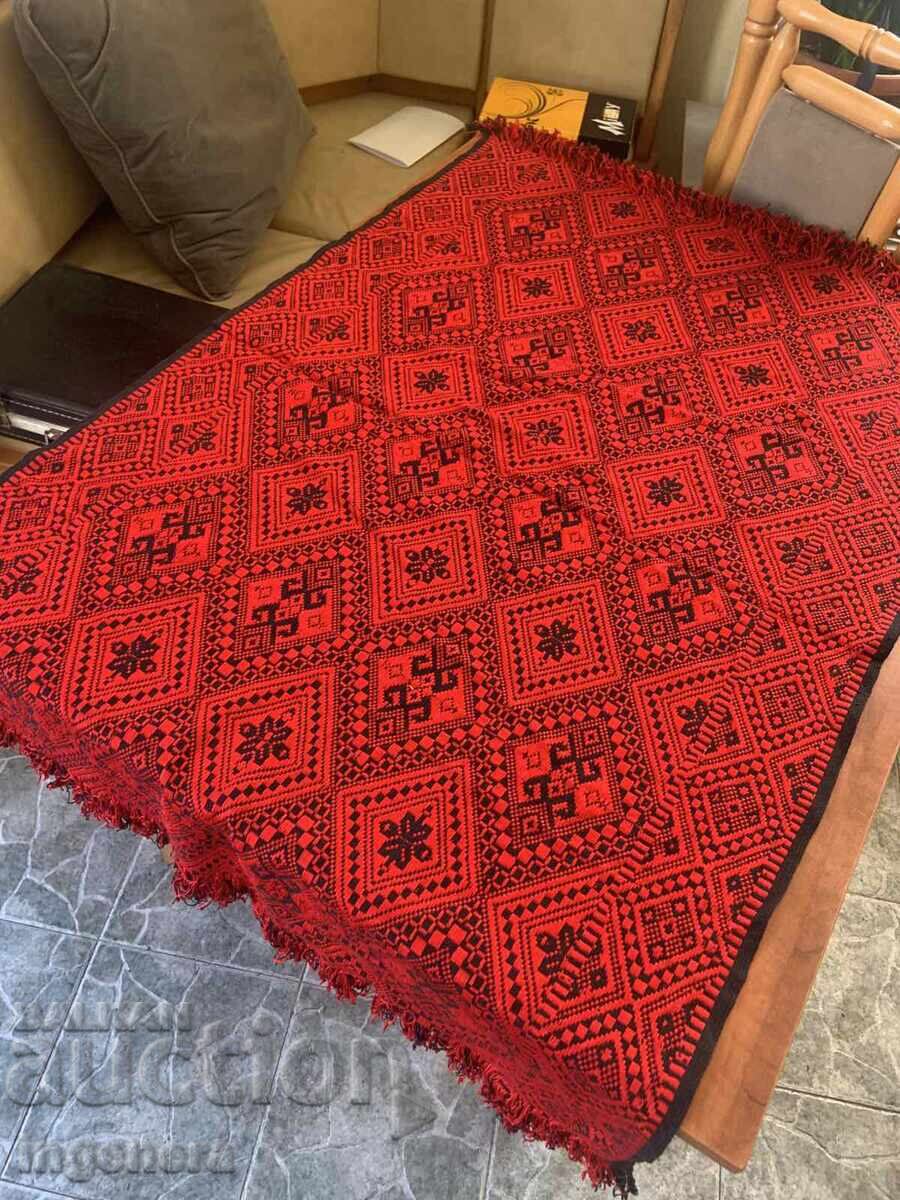 Husa țesută casnică groasă folclor etnică cu preț € 5.00 | 9.78 BGN