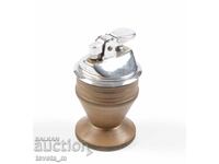 Επιτραπέζιος αναπτήρας γκαζιού με μεταλλική βάση