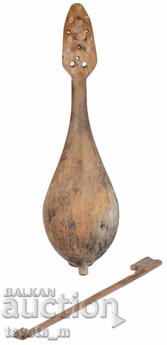 Delivery of Gadulka - Stringed Bowed Instrument