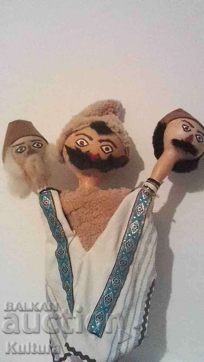 ТЕАТРАЛЕН ДЕКОР И КУКЛИ-ГЕРОИ / за ползване или колекция - 7 ТЕАТРАЛЕН ДЕКОР И КУКЛИ-ГЕРОИ / за ползване или колекция - 7