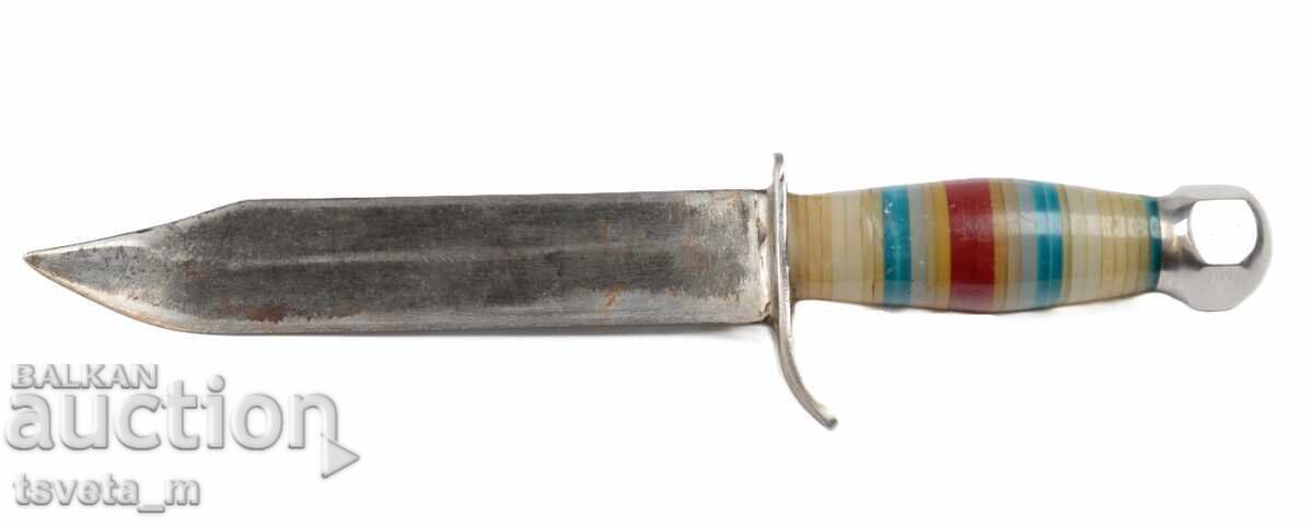 Старинен нож с цена € 24.00 | 46.94 лв. Старинен нож с цена € 24.00 | 46.94 лв.