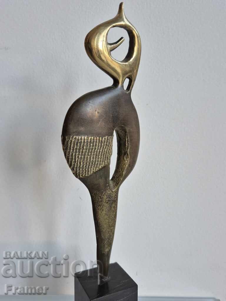 Licitație Sculptură frumoasă de Milko Dobrev Infinit - Figură Licitație Sculptură frumoasă de Milko Dobrev Infinit - Figură