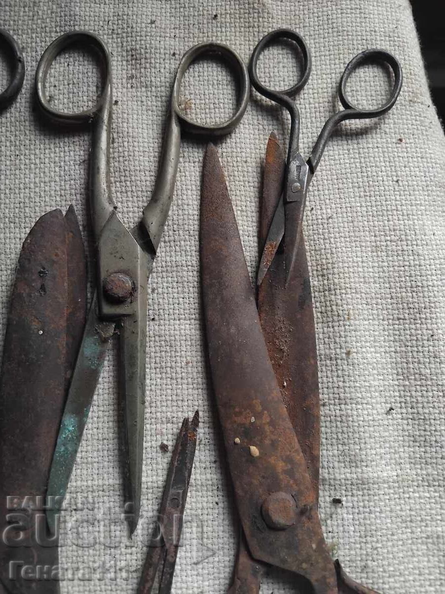 Παλιό ψαλίδι με τιμή € 15.00 | 29.34 BGN