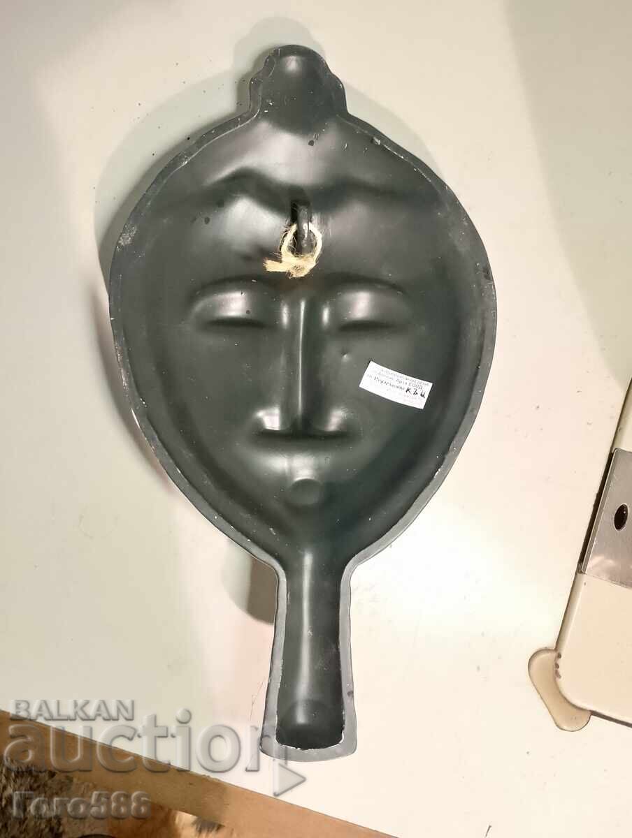 Гипсова отливка 3 с цена € 5.00 | 9.78 лв.