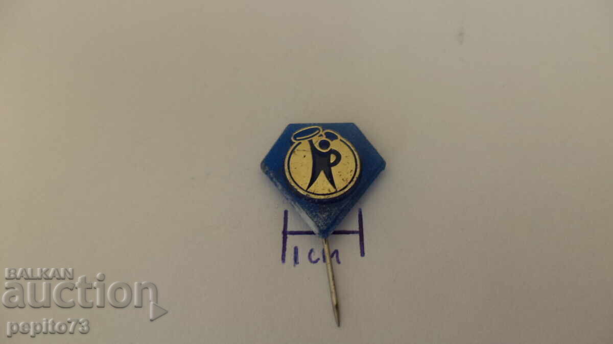 Auction  Advertising badge, brand crackers