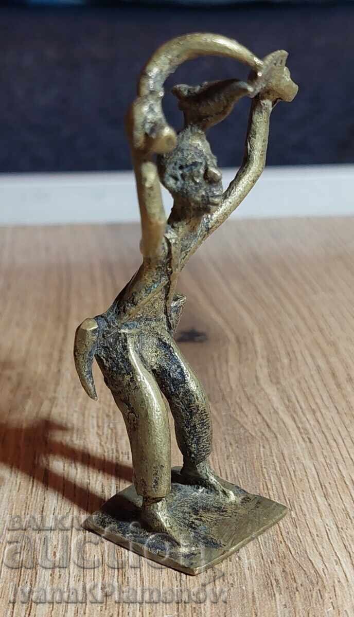 Licitație Figurină bronz pentru colecționari Licitație Figurină bronz pentru colecționari