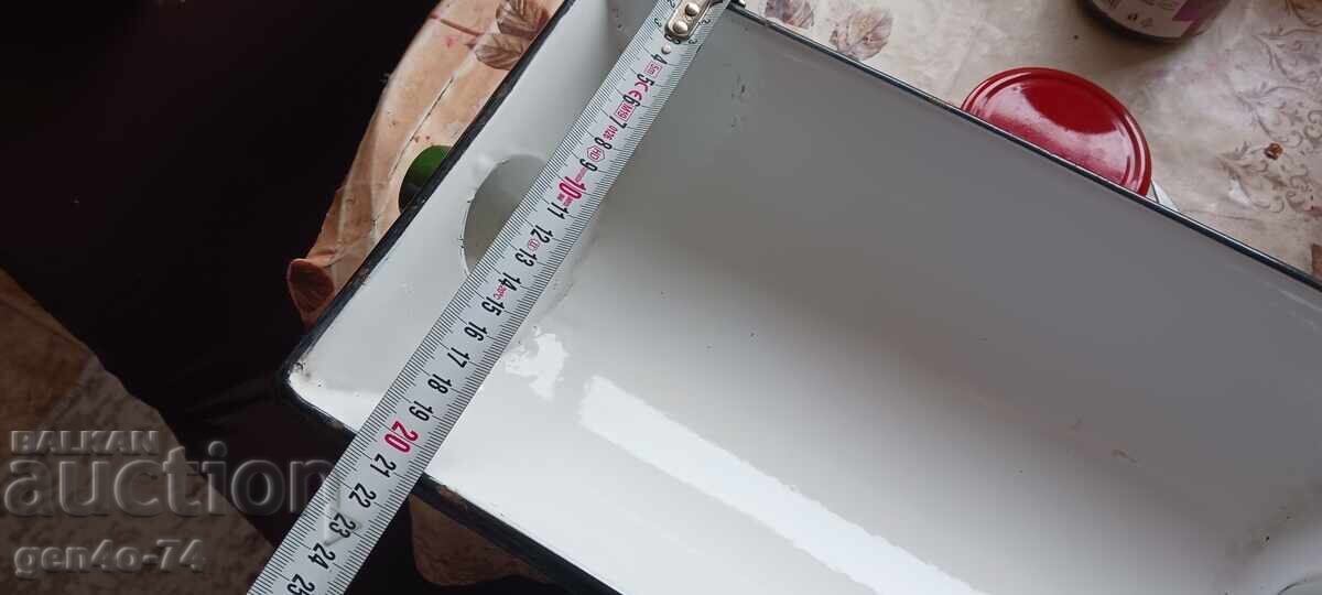 Lampă emailată cu preț € 12.00 | 23.47 BGN