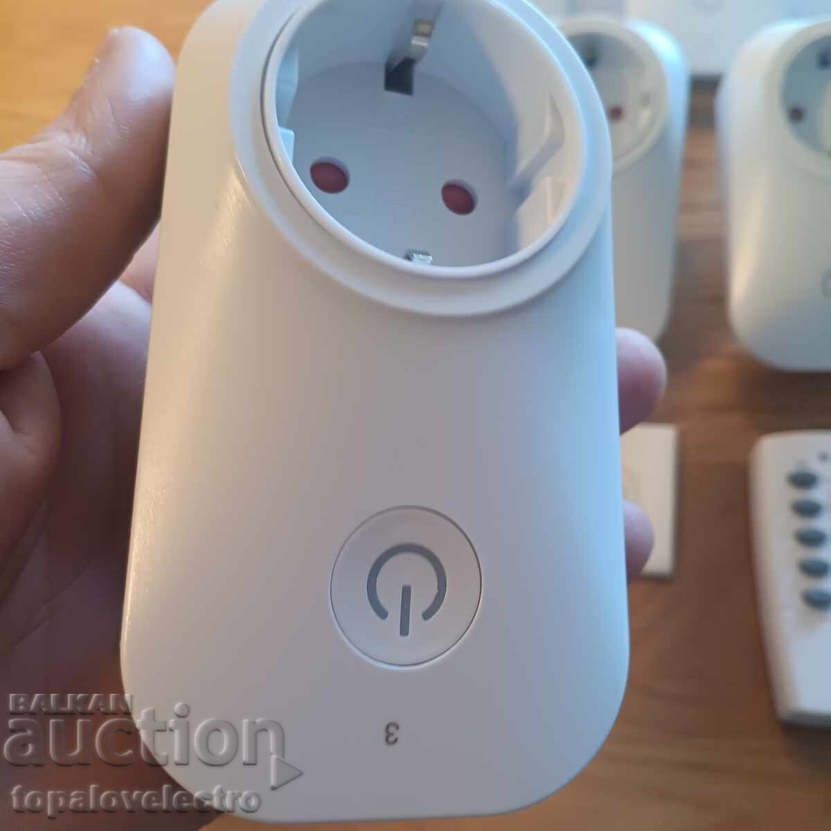 NEW! Wireless Outlet Set - 5 pieces + 2 remotes, 3 - 6 NEW! Wireless Outlet Set - 5 pieces + 2 remotes, 3 - 6