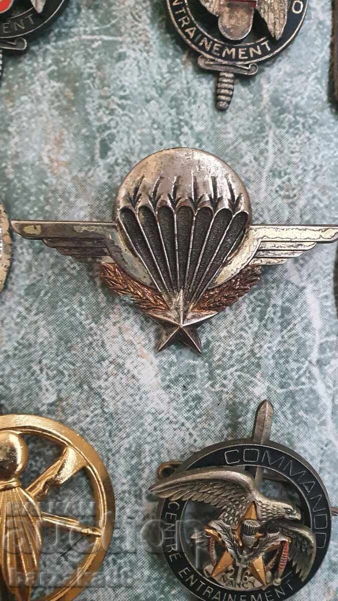 Old badges and other 9 pieces - 6