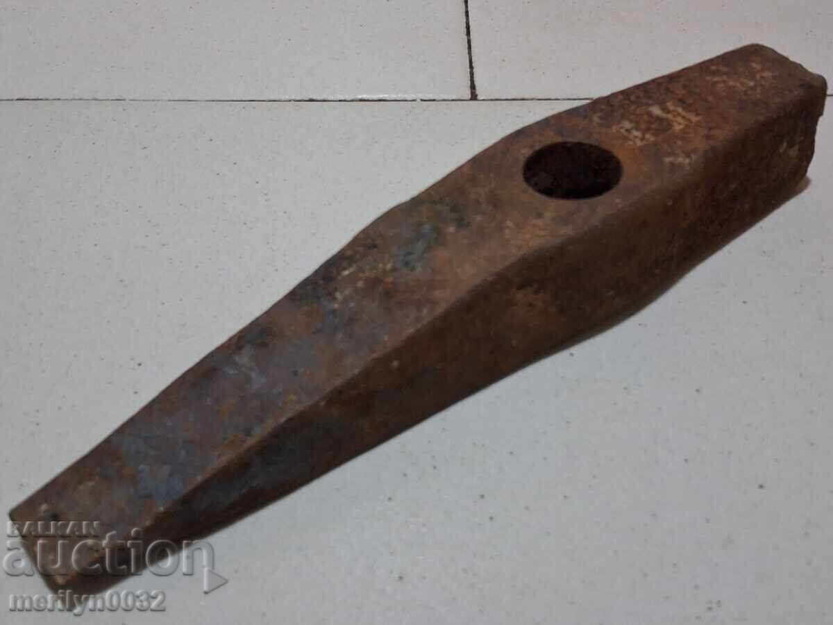 Ciocan de zidar vechi, unealtă, târnăcop Ciocan de zidar vechi, unealtă, târnăcop