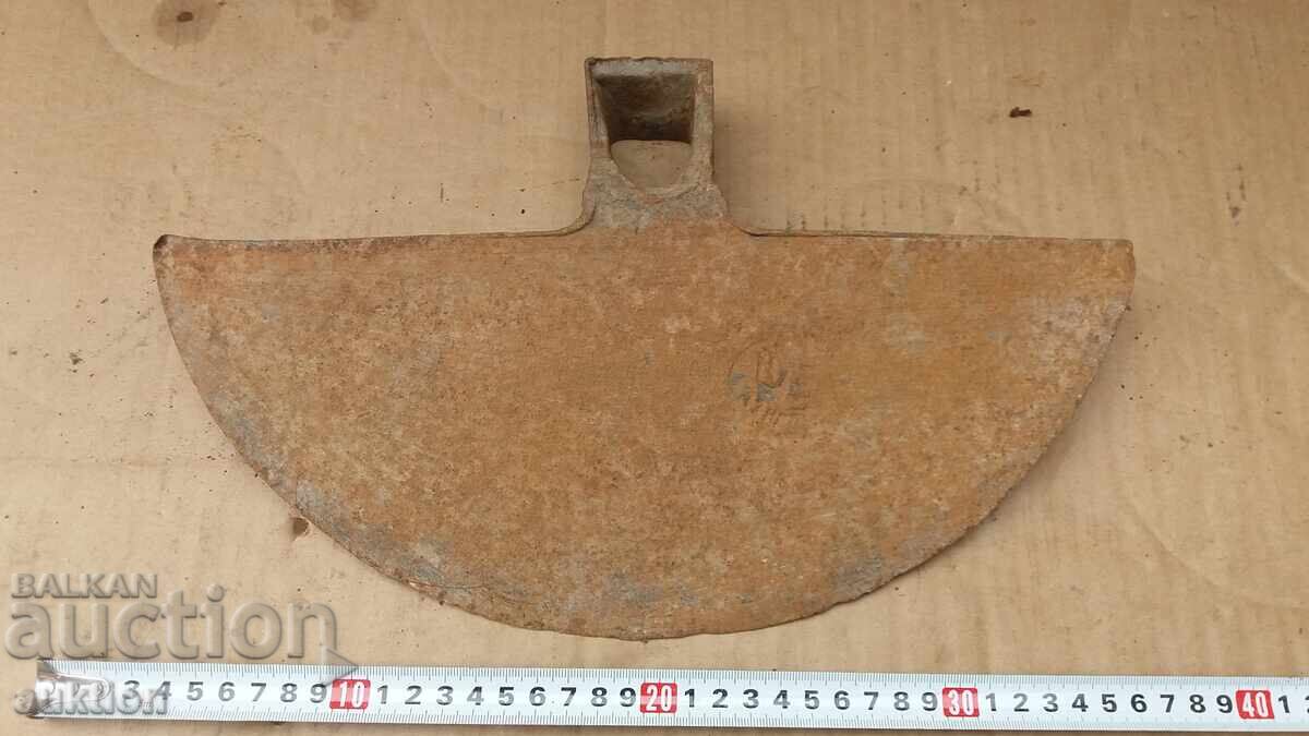 SĂPĂLIGĂ MASIVĂ FORJATĂ, COADĂ cu preț € 2.99 | 5.85 BGN