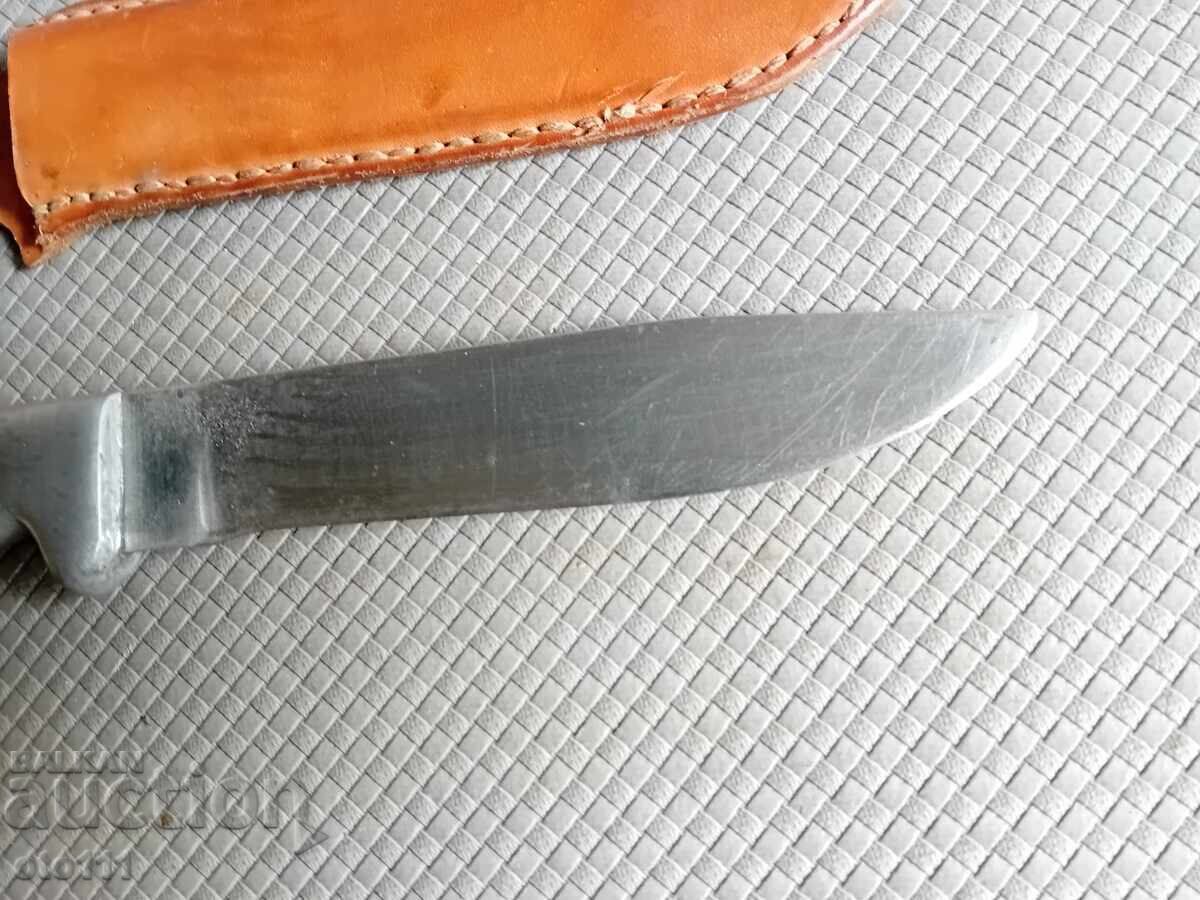 CUȚIT DE FABRICĂ STAR BG cu preț € 50.00 | 97.79 BGN