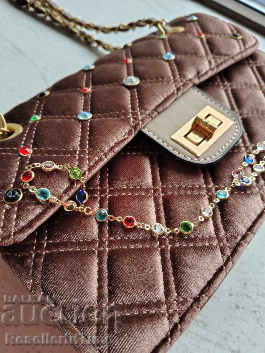 New bag with crystals, in brown, plus a gift bracelet with price € 19.00 | 37.16 BGN