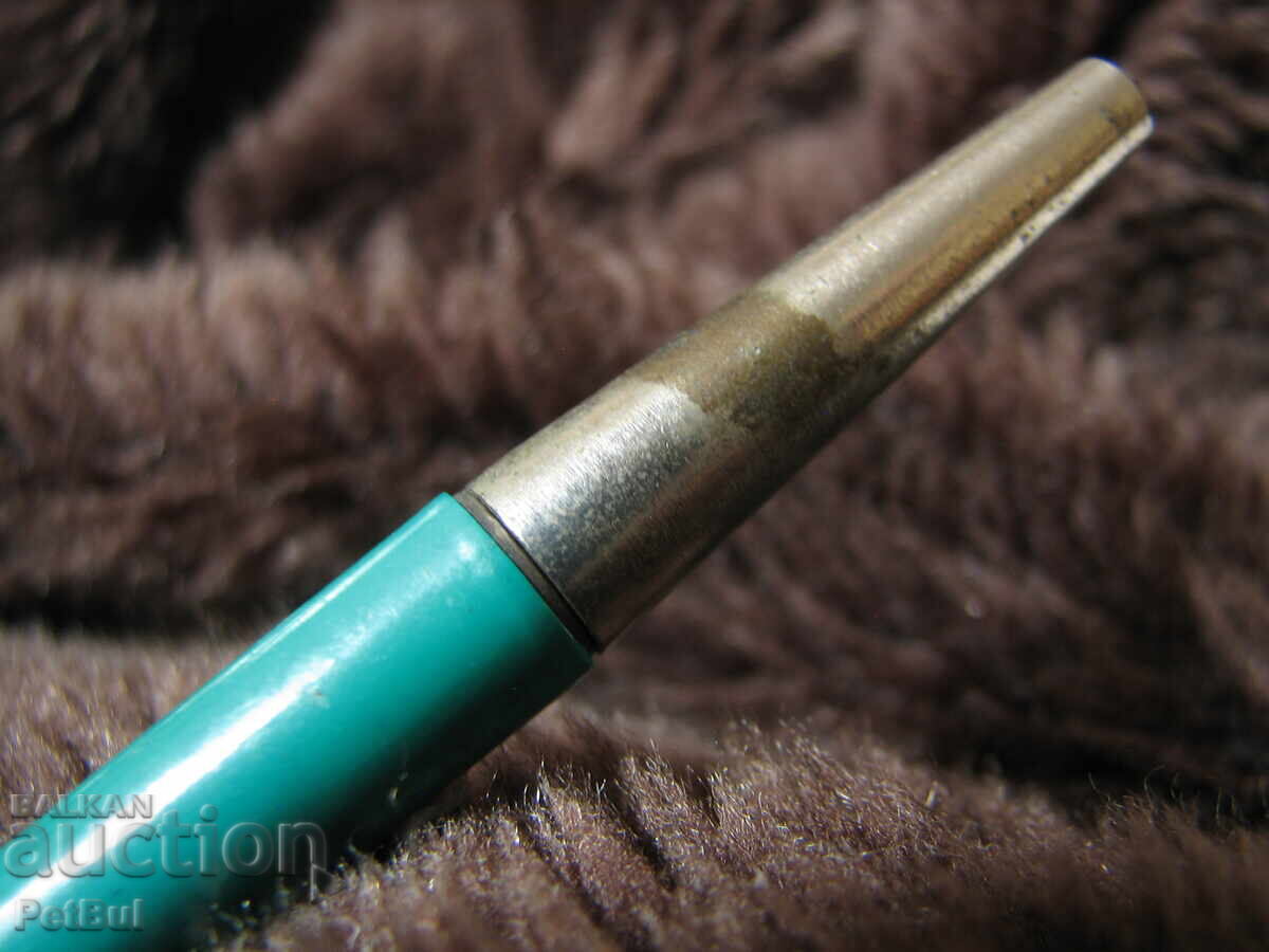 Доставка на Интересна Много Стара Английска Химикалка с Форма на Молив