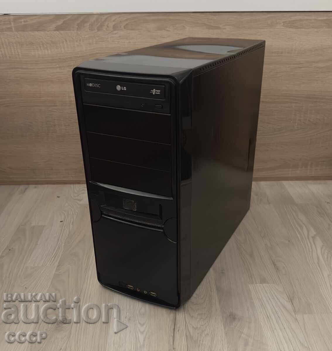 Компютър Tower