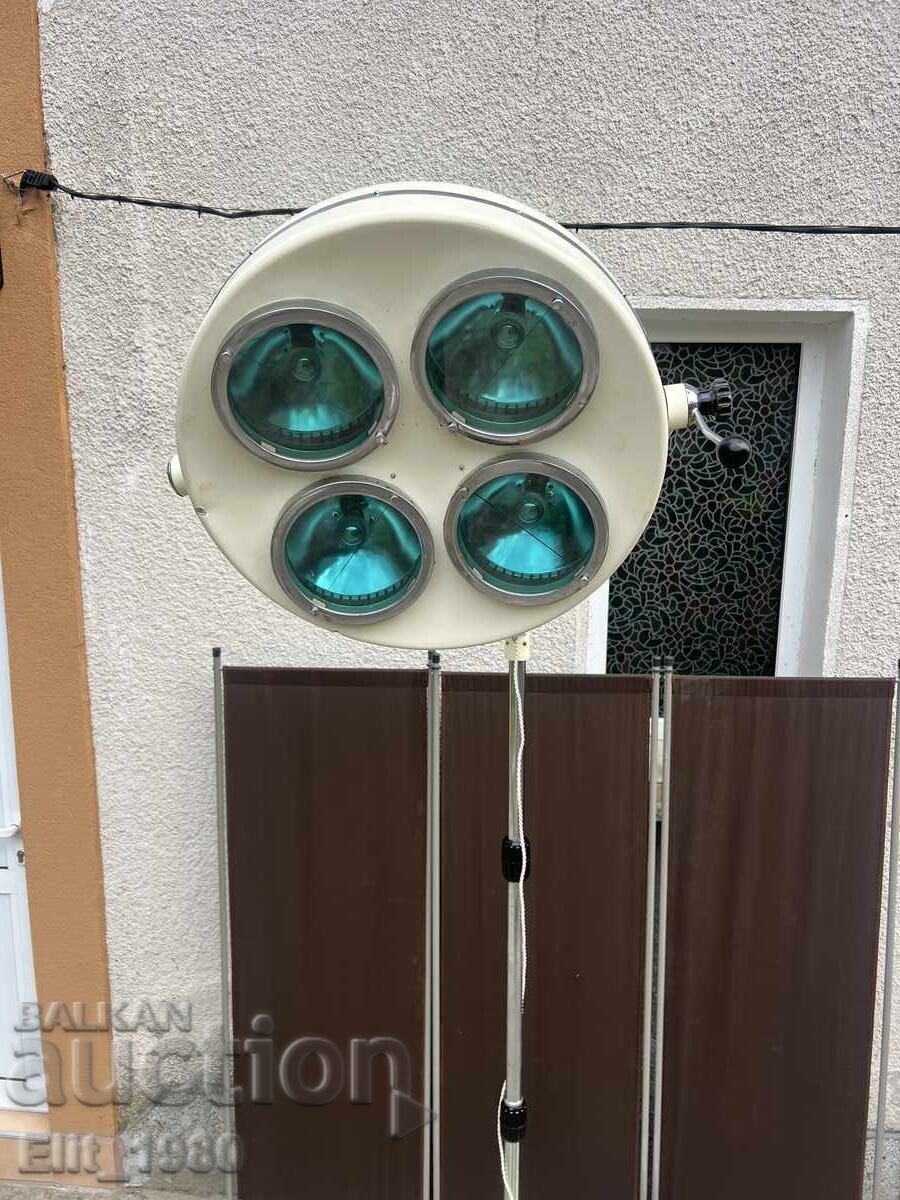 Medical operating lamp