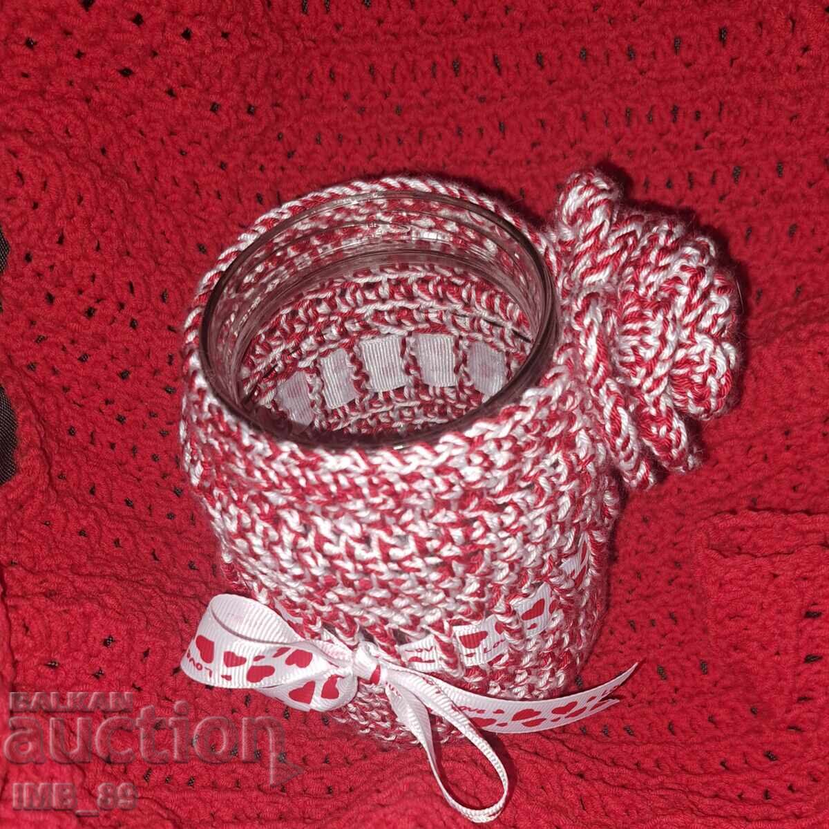 Ανακυκλωμένο βάζο με πλεκτό κάλυμμα – μοναδικό, βιώσιμο Ανακυκλωμένο βάζο με πλεκτό κάλυμμα – μοναδικό, βιώσιμο