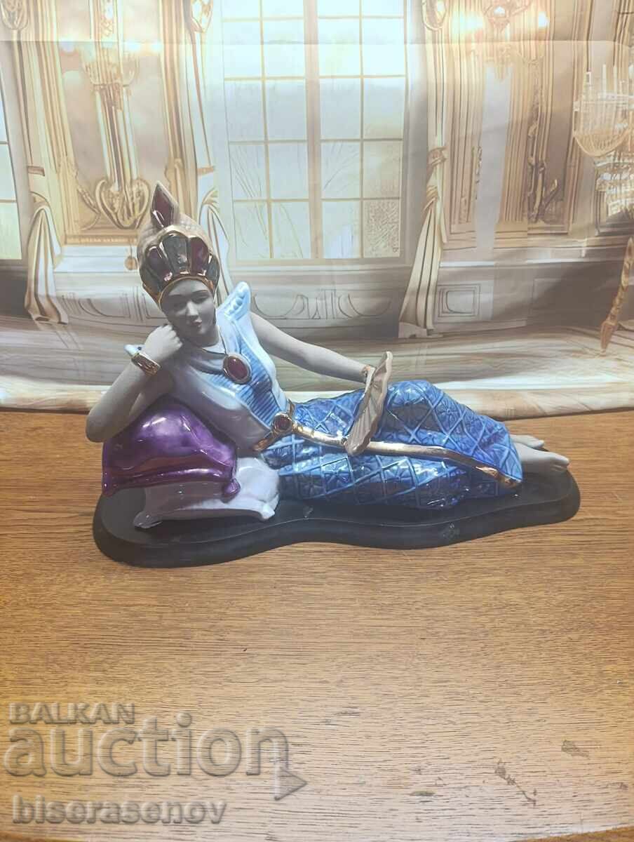 Φιγούρα από πορσελάνη με τιμή € 4.08 | 7.98 BGN