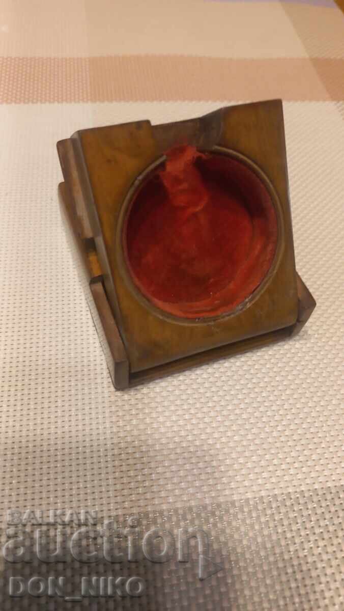 Παράδοση Ξύλινο Κουτί για ρολόι τσέπης