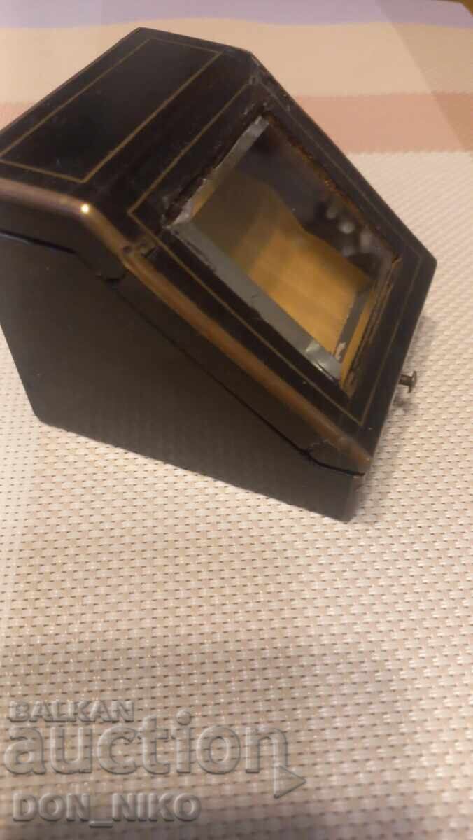 Auction  Wooden Box for Pocket Watch