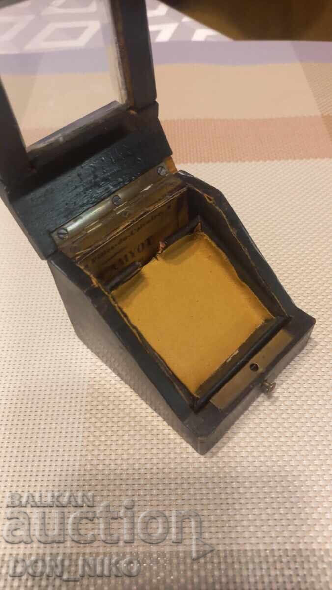 Delivery of Wooden Box for Pocket Watch