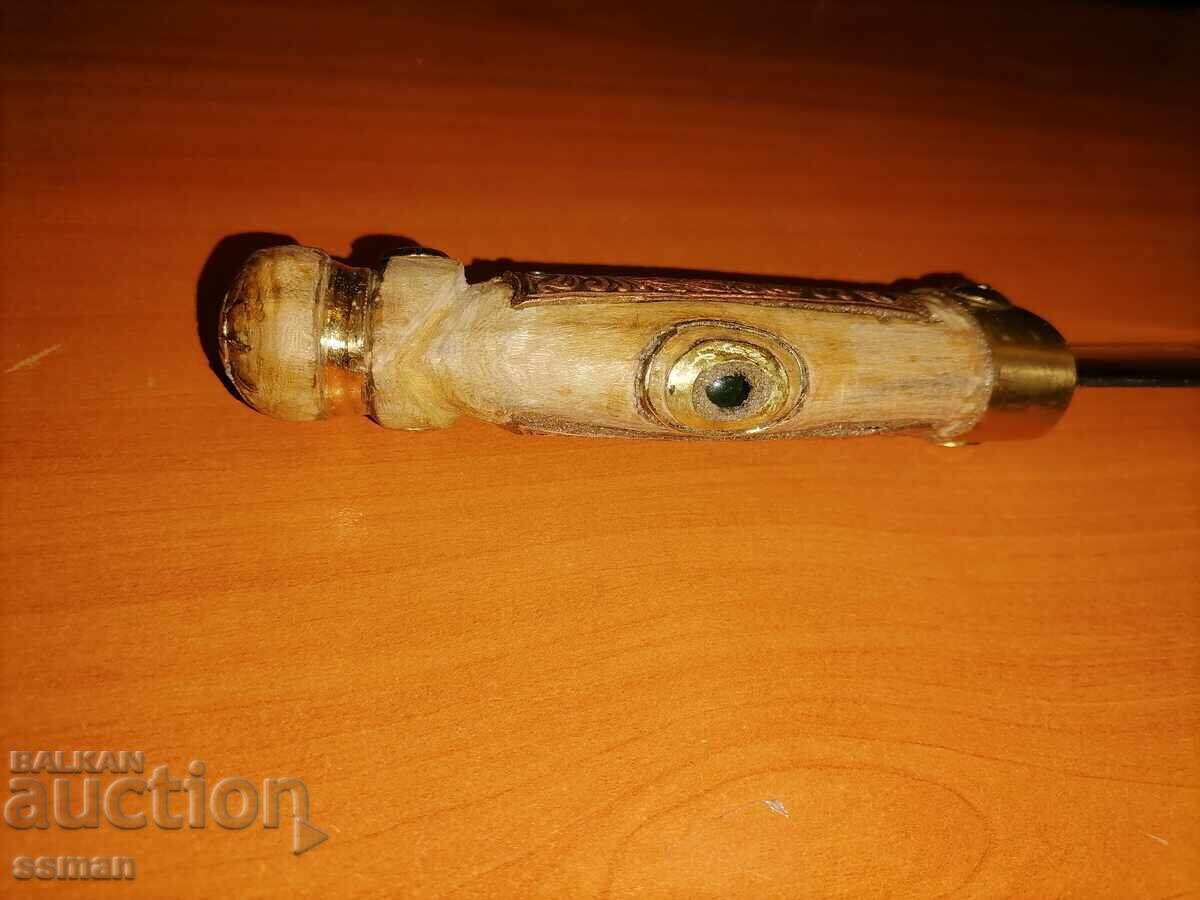 Licitație Cuțit de vânătoare vechi, unicat, spinel, turmalină