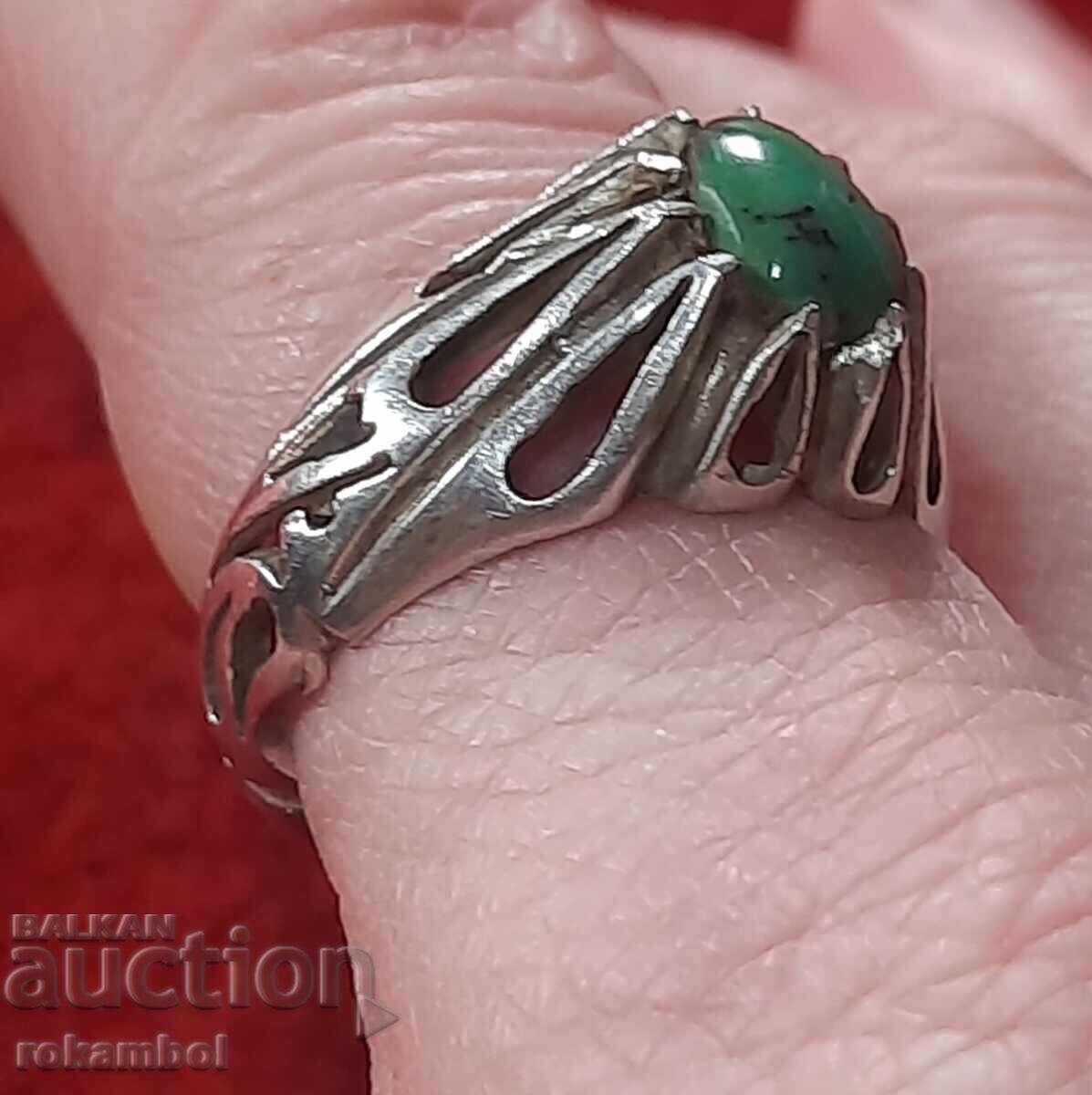 Ασημένιο δαχτυλίδι με τιρκουάζ με τιμή € 50.00 | 97.79 BGN Ασημένιο δαχτυλίδι με τιρκουάζ με τιμή € 50.00 | 97.79 BGN