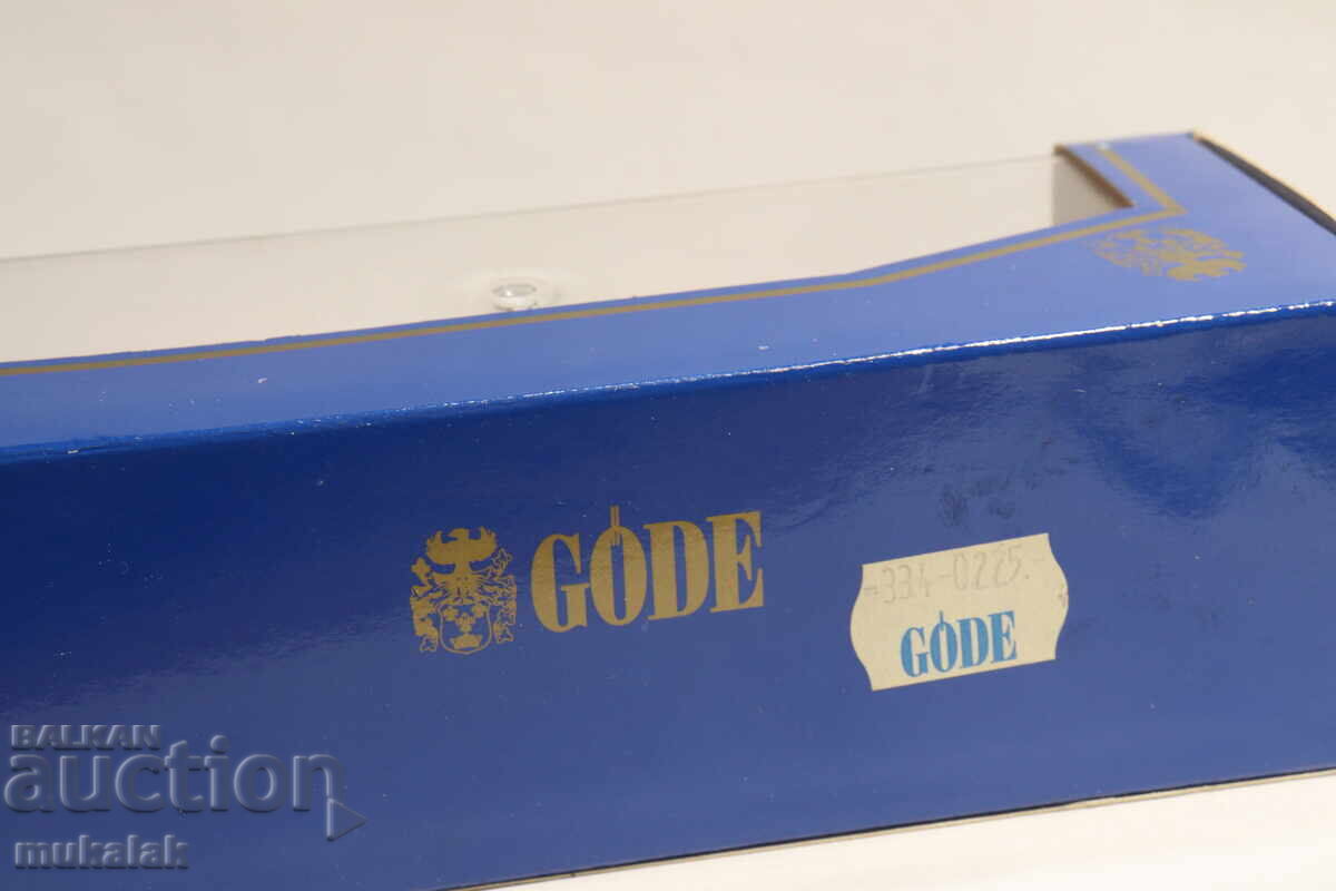 Δημοπρασία 1/43 CADILLAC ΚΟΛΙΤΣΚΑ ΜΟΝΤΕΛ