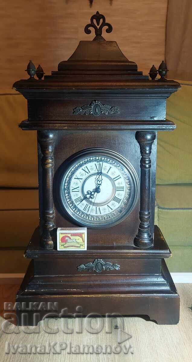 Ceas de masă cuarț din lemn pentru colecționari - 7