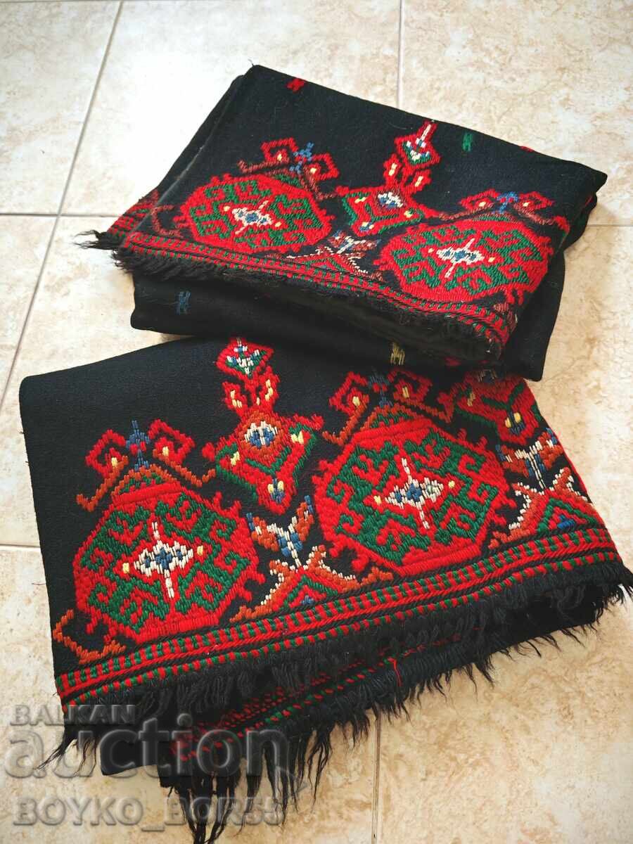 Δύο Μεγάλα Παλιά Μαξιλάρια Χέρτσοϊ για Μιντέρ 20ος αιώνας