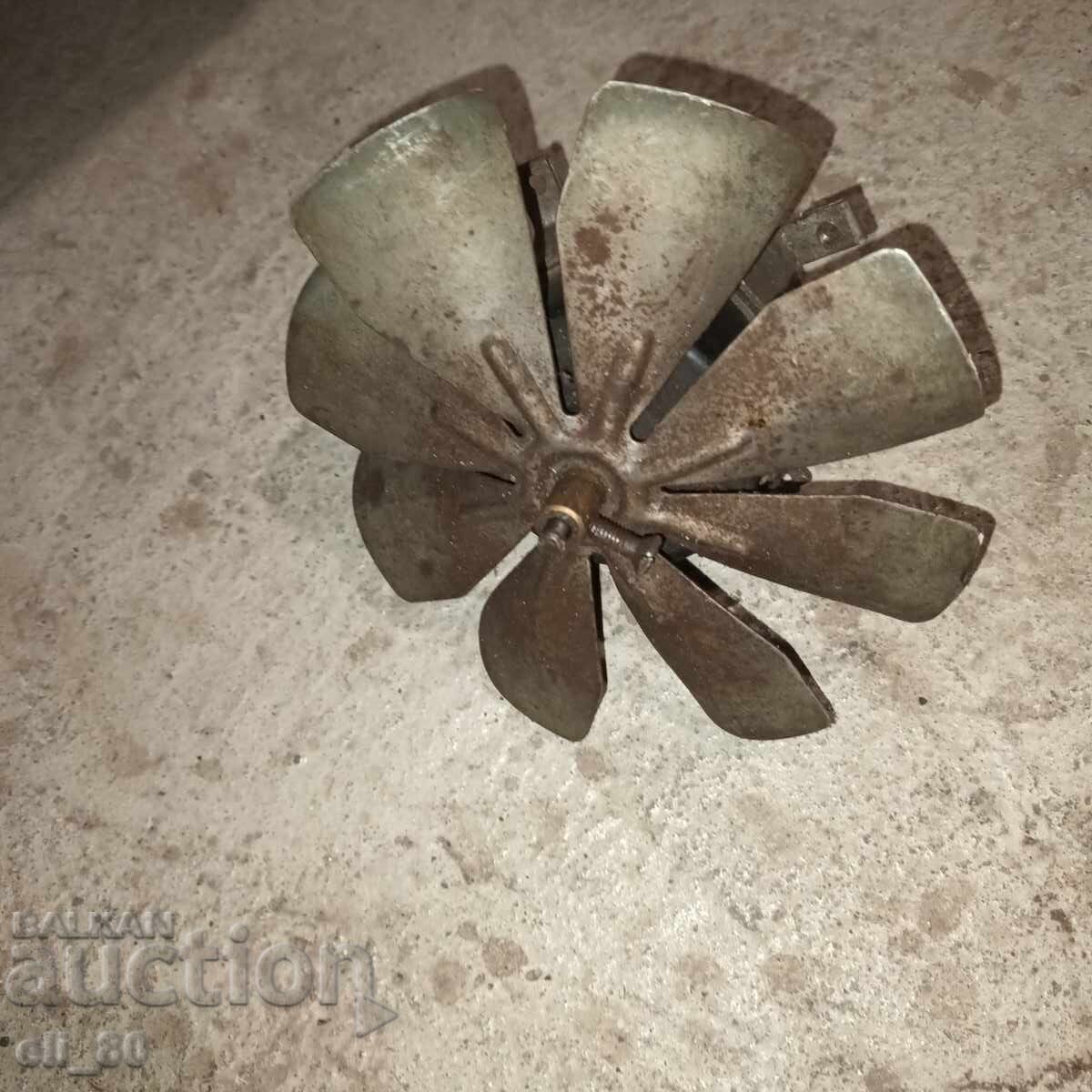 Ανεμιστήρας καλοριφέρ για ZIL - 5