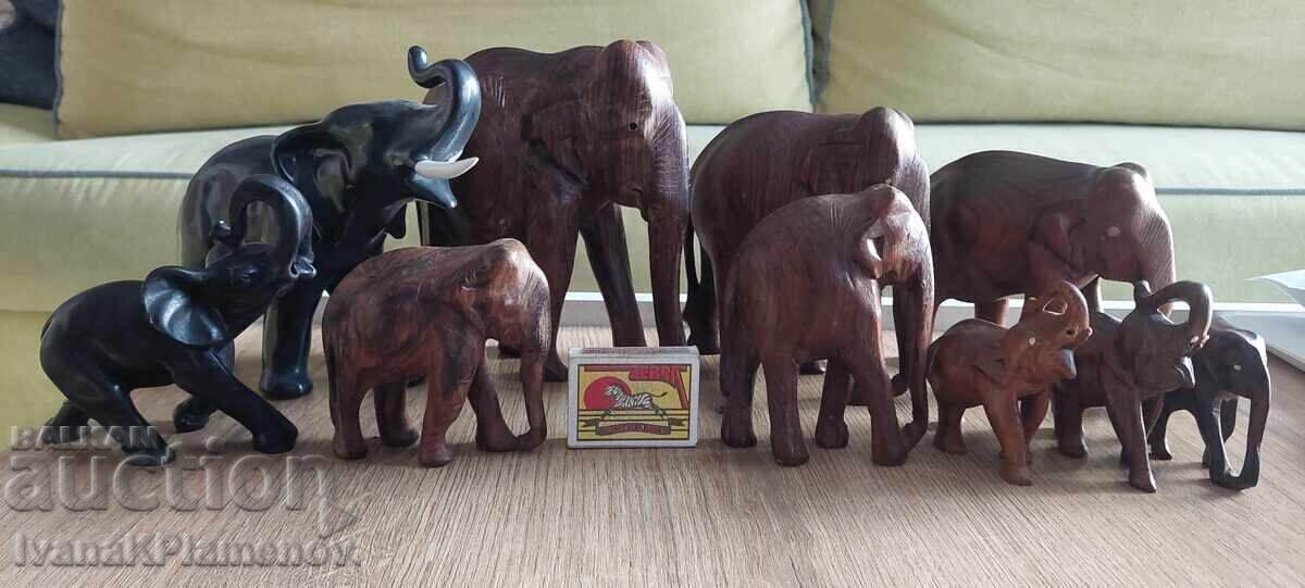 Livrarea Figurine elefanți pentru colecționari 10 bucăți Livrarea Figurine elefanți pentru colecționari 10 bucăți