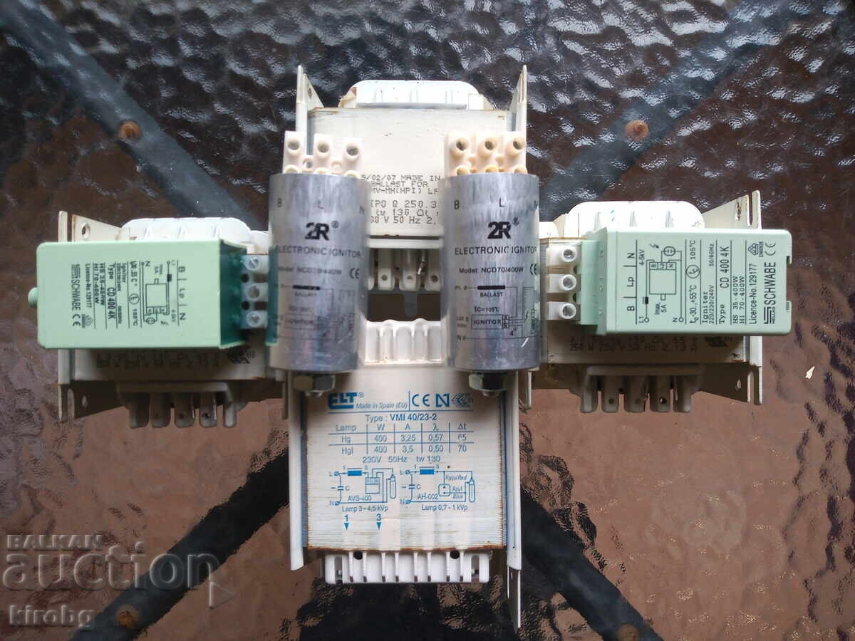 LOT THROTTLES WORKING - 5