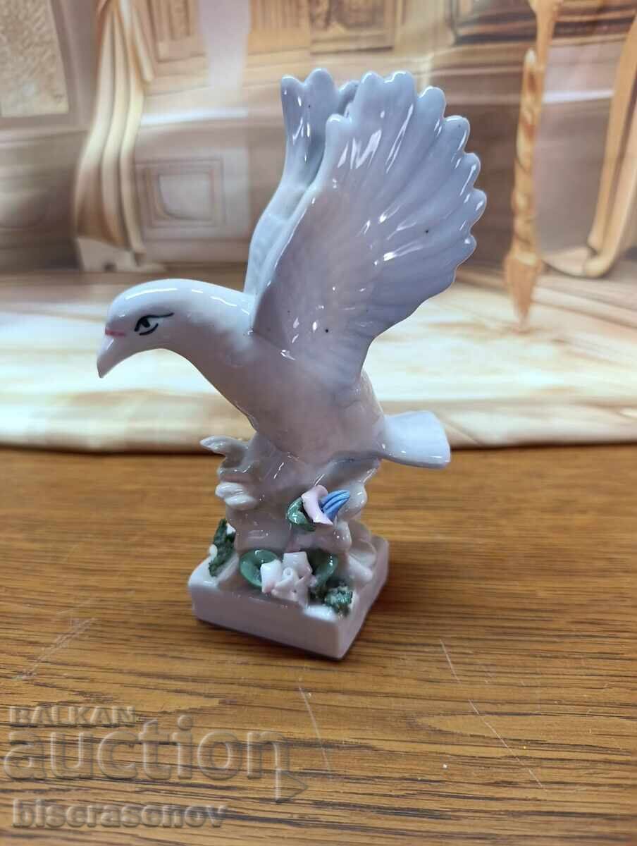 Πορσελάνινο ειδώλιο με τιμή € 3.00 | 5.87 BGN