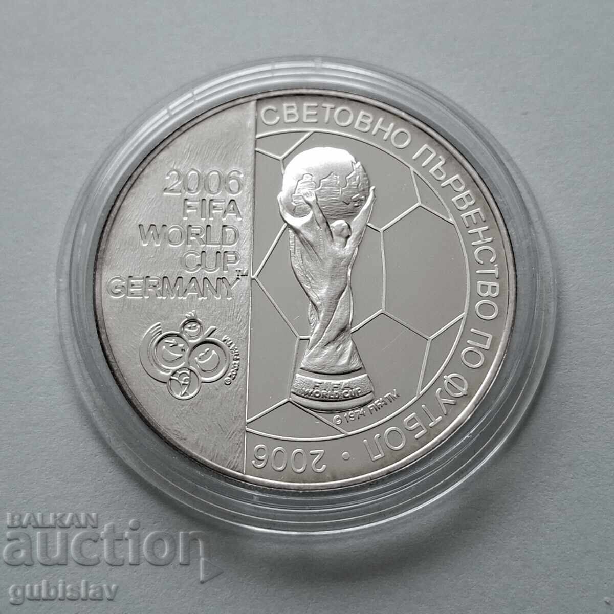 Monedă de argint 5 lv. 2003, CM de fotbal 2006