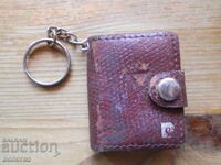 Винтидж кожен ключодържател-тефтерче "Pierre Cardin"