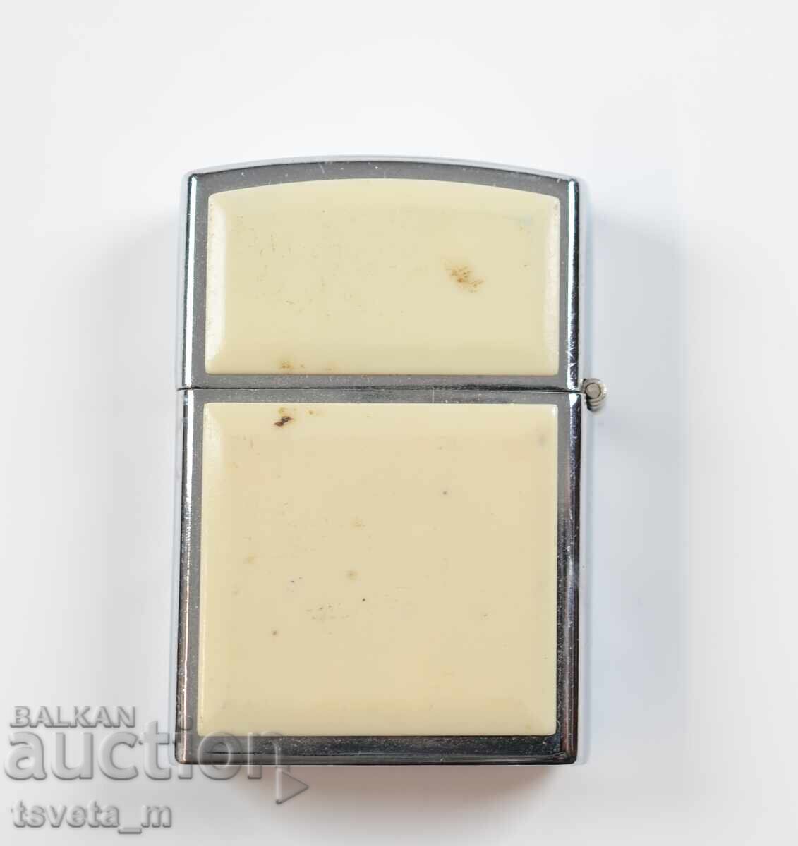 Αναπτήρας βενζίνης ZIPPO με τιμή € 6.00 | 11.73 BGN Αναπτήρας βενζίνης ZIPPO με τιμή € 6.00 | 11.73 BGN