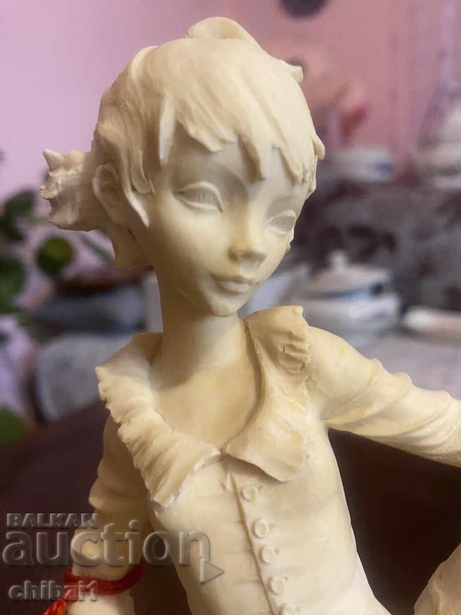 ⚜️Figurină de porțelan frumoasă cu preț € 38.00 | 74.32 BGN ⚜️Figurină de porțelan frumoasă cu preț € 38.00 | 74.32 BGN