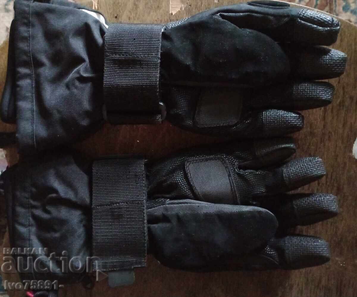 Licitație Young Tec - Impermeabili și respirabili (Thinsulate 70g)