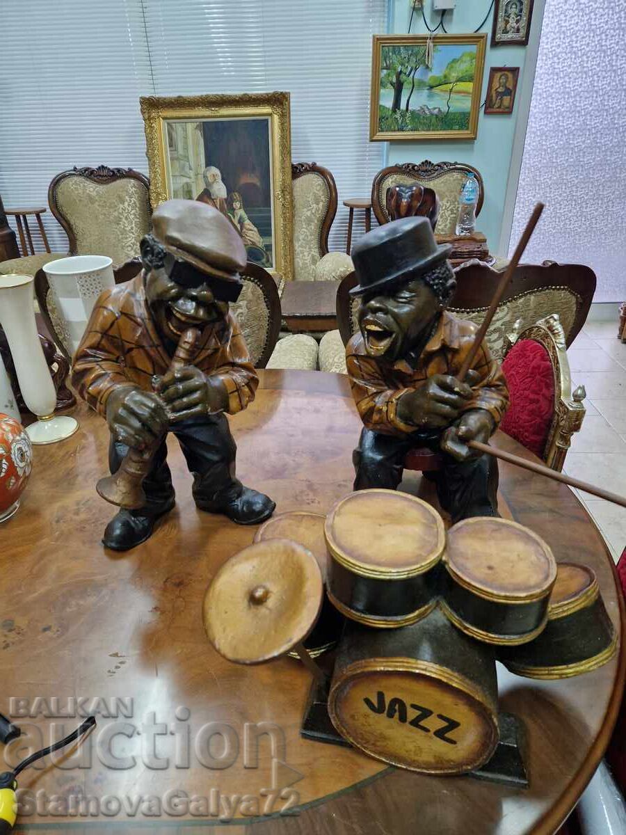 Licitație Pereche de figurine antice minunate, muzicanți Licitație Pereche de figurine antice minunate, muzicanți
