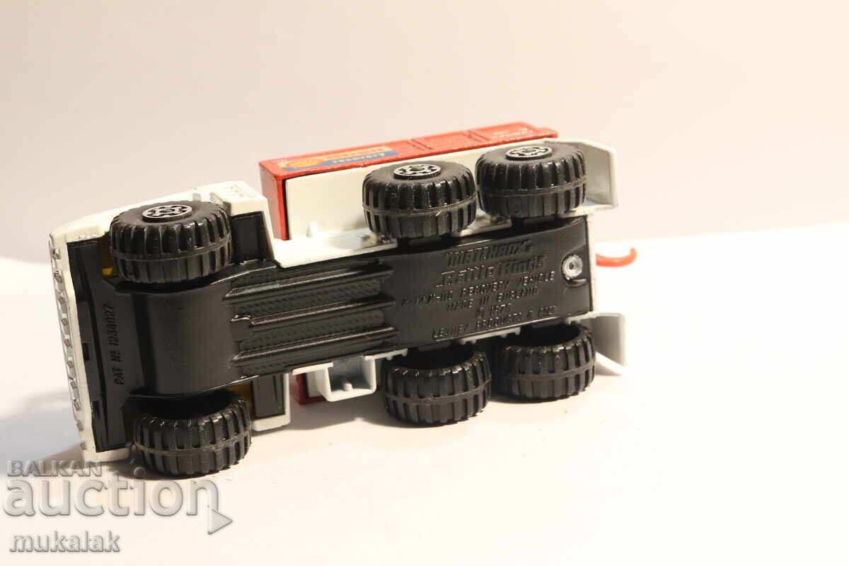 MATCHBOX CAMION MACARA TRACTOR REMORCHER MODEL - 7