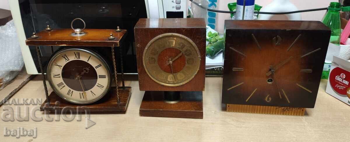 Μηχανικά επιτραπέζια ρολόγια Vesna Μηχανικά επιτραπέζια ρολόγια Vesna