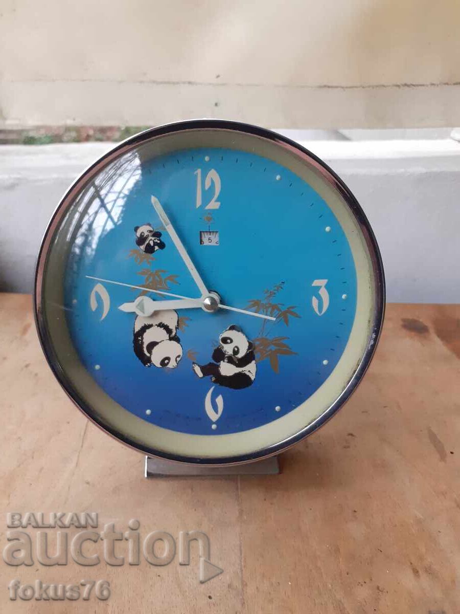 Old Chinese Animated Panda Clock - Working with price € 39.00 | 76.28 BGN