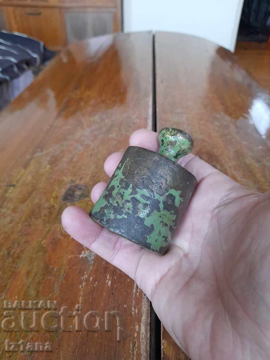 Veche măsură din alamă pentru cântar cu preț € 27.00 | 52.81 BGN