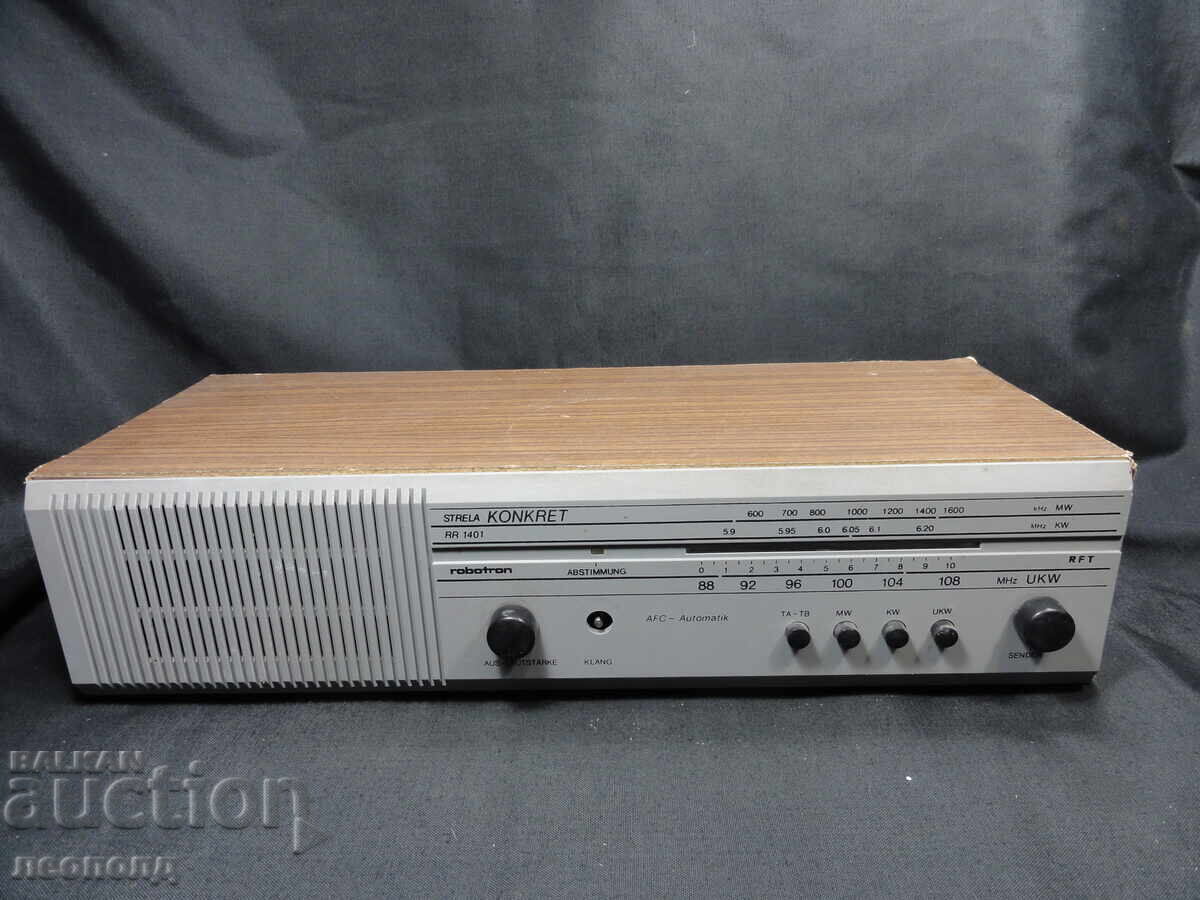 BZTS STAR RETRO TRANZISTOR RADIO ROBOTRON STRELA KONKRET