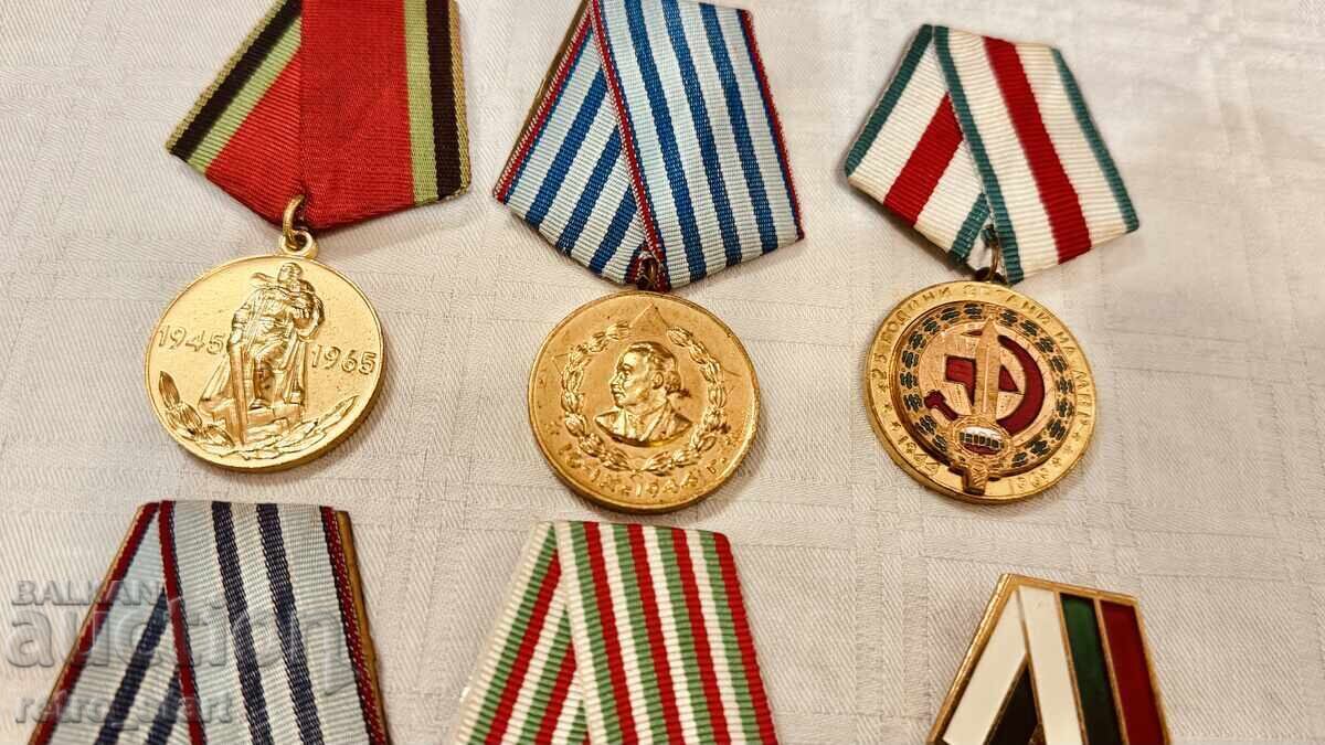 Multe medalii cu preț € 10.00 | 19.56 BGN