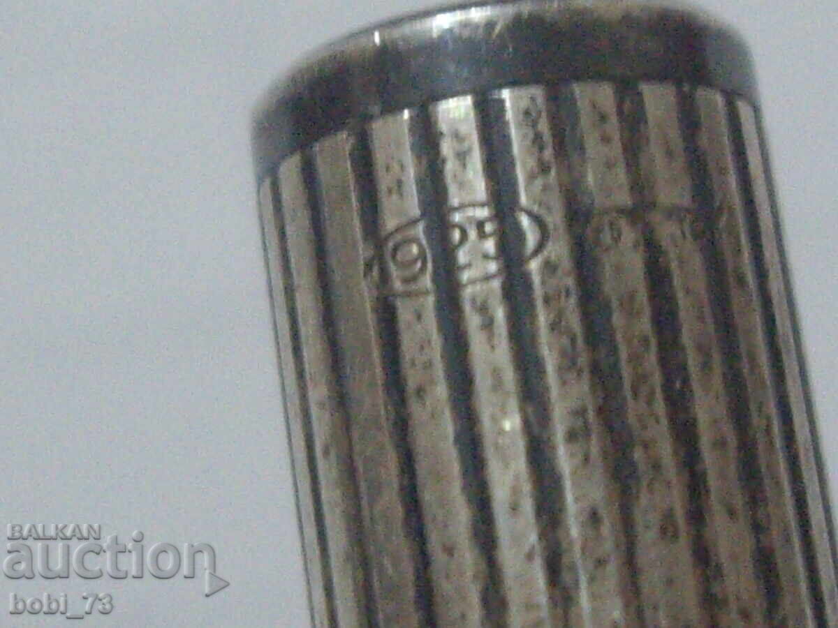 Доставка на Стара сребърна химикалка.